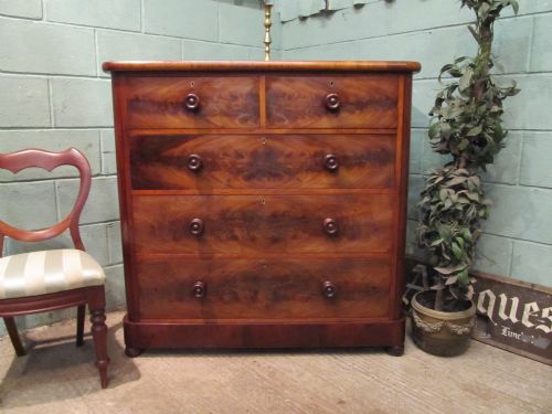 Antique Victorian Mahogany Chest of Drawers C1880