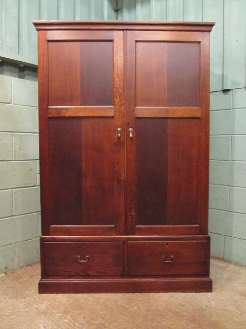 fig 1. ANTIQUE EDWARDIAN OAK DOUBLE WARDROBE C1900