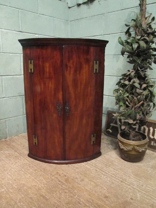 Antique 18th Century Mahogany Barrel Fronted Corner Cabinet C1780