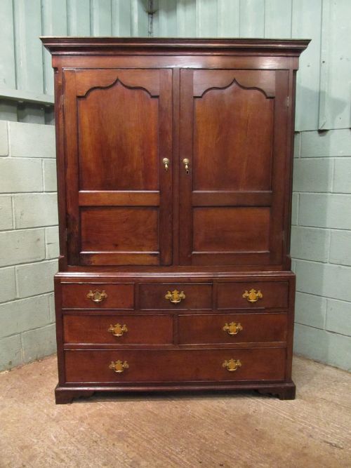 fig 1. ANTIQUE EARLY 18TH CENTURY LIVERY CUPBOARD WARDROBE C1740