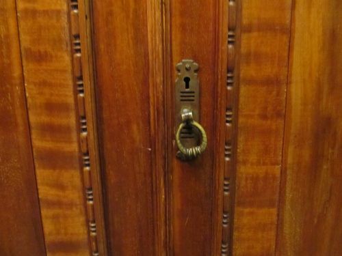fig 1. ANTIQUE EARLY VICTORIAN MAHOGANY HALL WARDROBE CUPBOARD C1840