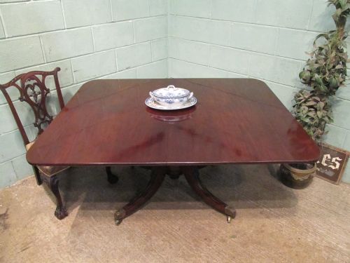 fig 1. ANTIQUE REGENCY MAHOGANY TILT TOP BREAKFAST TABLE SEATS 8 C1820