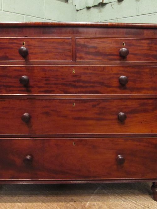 fig 1. ANTIQUE REGENCY MAHOGANY CHEST OF DRAWERS C1820