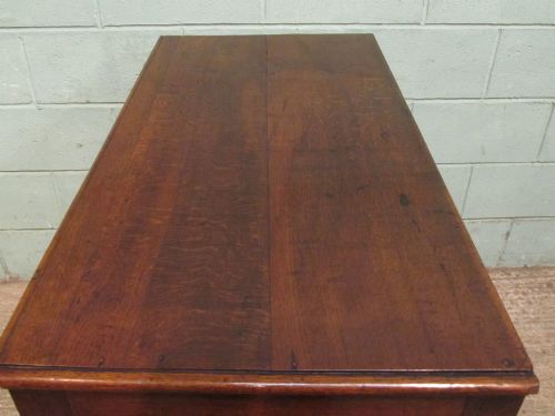 fig 2. ANTIQUE EARLY 18TH CENTURY PERIOD OAK CHEST OF DRAWERS C1710