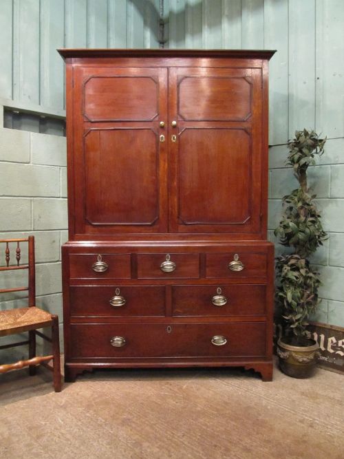 Antique 18th Century Period Oak Livery Cupboard Wardrobe C1780