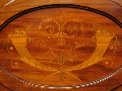 fig 2. ANTIQUE EDWARDIAN HAMPTON & SONS PALL MALL INLAID MAHOGANY TRIPLE WARDROBE C1900