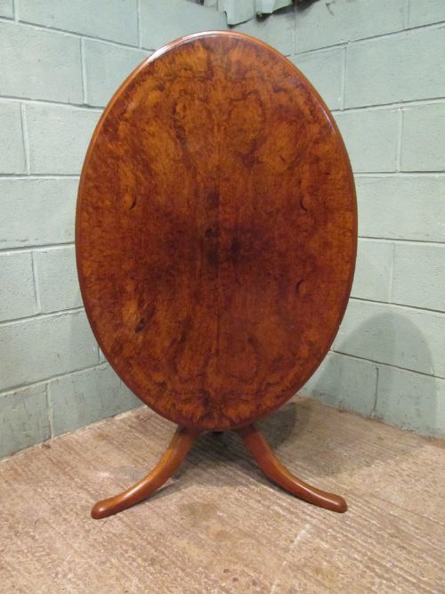 Antique Victorian Burr Walnut Tilt Top Table C1880