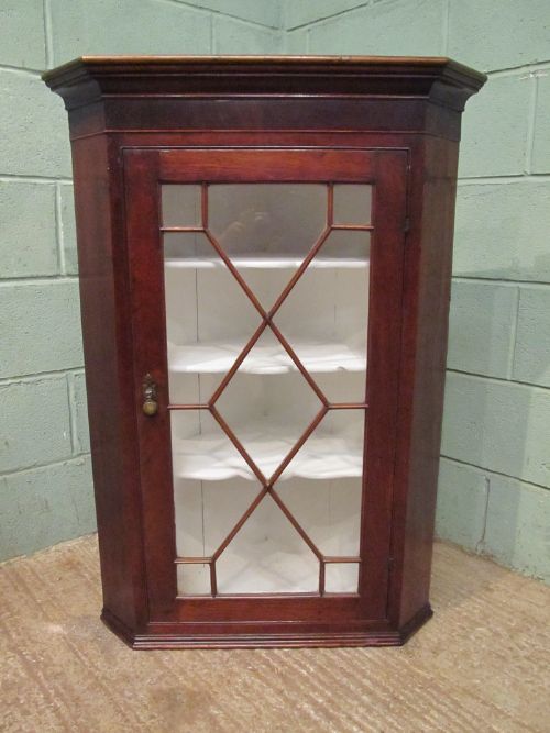 fig 1. ANTIQUE REGENCY MAHOGANY ASTRAGAL GLAZED CORNER CABINET C1820