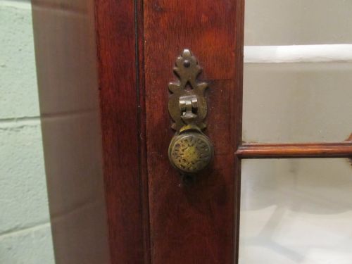 fig 2. ANTIQUE REGENCY MAHOGANY ASTRAGAL GLAZED CORNER CABINET C1820