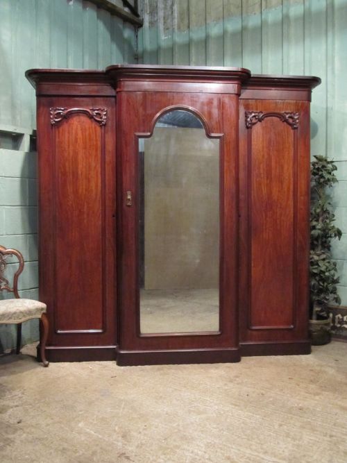 Antique Victorian Mahogany Triple Breakfront Wardrobe Compactum C1880