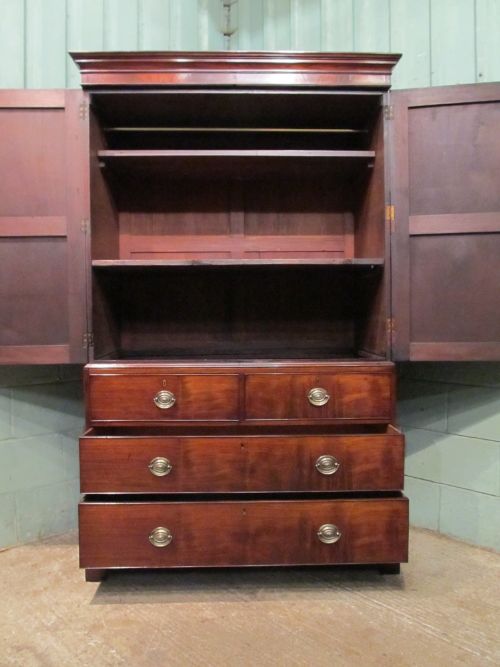 fig 2. ANTIQUE 18TH CENTURY MAHOGANY CLOTHES PRESS WARDROBE C1780