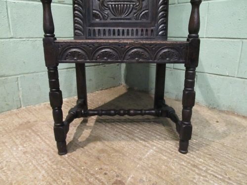 fig 2. ANTIQUE EARLY 19TH CENTURY YORKSHIRE OAK WAINSCOTE STYLE ARMCHAIR