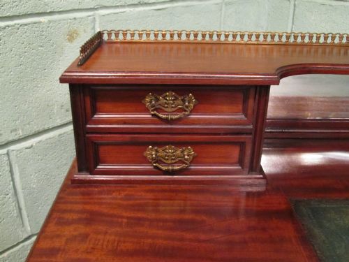 fig 2. ANTIQUE EDWARDIAN MAHOGANY LADIES WRITING DESK C1900