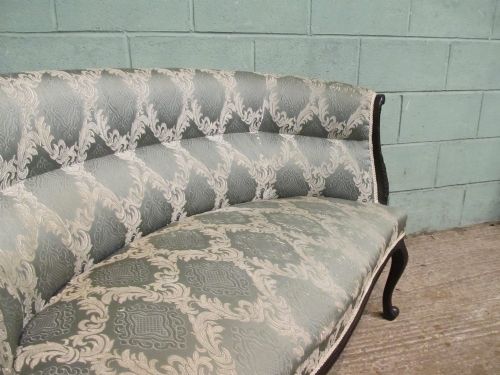 fig 2. ANTIQUE LATE VICTORIAN SMALL TWO SEATER MAHOGANY TUB SOFA C1890