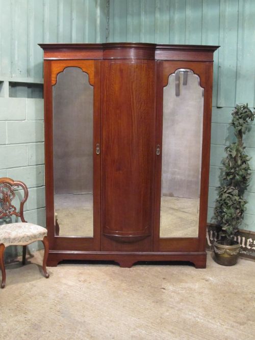 Antique Late Victorian Mahogany Breakfront Double Wardrobe C1890