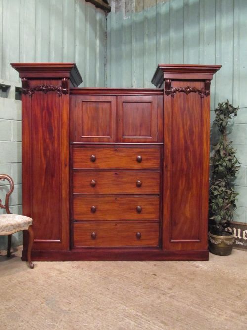 Antique Victorian Flamed Mahogany Sentry Wardrobe Compactum C1880