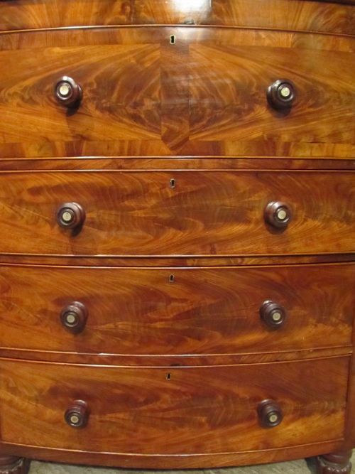 fig 1. ANTIQUE WILLIAM 1V FLAMED MAHOGANY BOW FRONT CHEST OF DRAWERS C1830