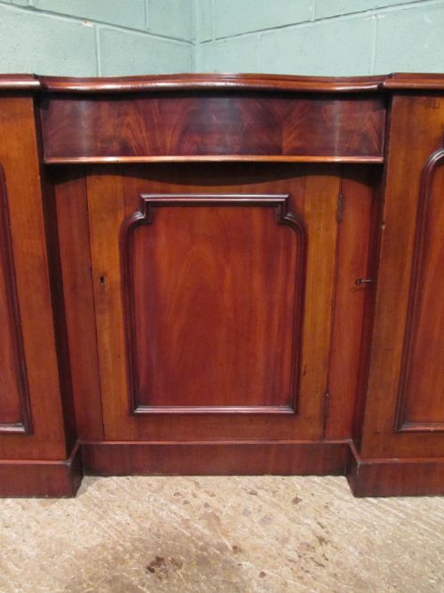 fig 1. ANTIQUE VICTORIAN MAHOGANY BREAKFRONT SIDEBOARD C1880