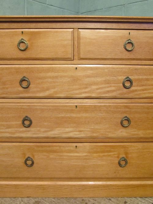 fig 2. ANTIQUE EDWARDIAN OAK CHEST OF DRAWERS C1900