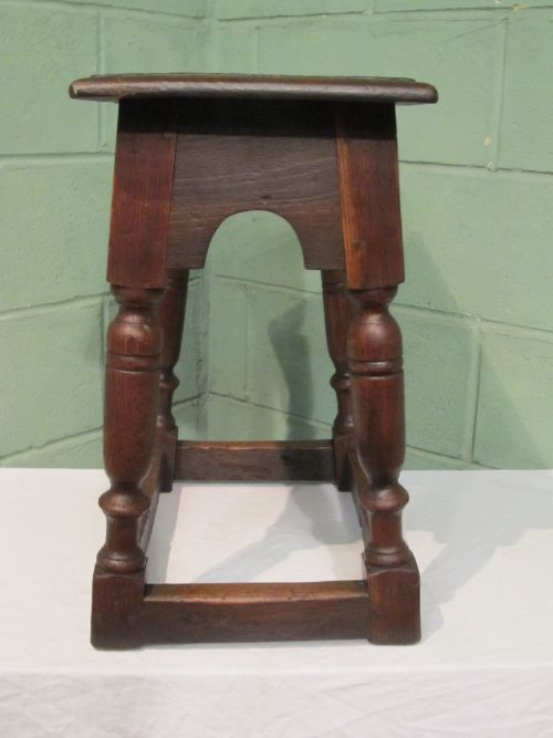 fig 2. ANTIQUE EARLY VICTORIAN COUNTRY OAK JOINT STOOL C1840