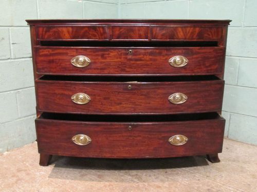 fig 2. ANTIQUE REGENCY FLAMED MAHOGANY BOW FRONT CHEST OF DRAWERS C1820