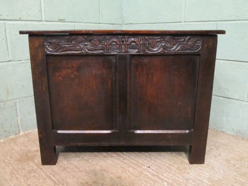 fig 1. ANTIQUE SMALL 18TH CENTURY PERIOD OAK COFFER BOX C1780
