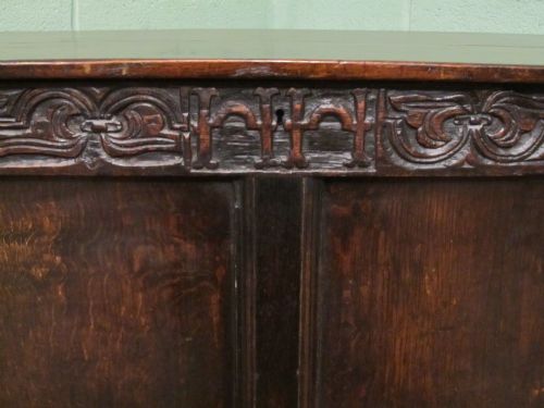 fig 2. ANTIQUE SMALL 18TH CENTURY PERIOD OAK COFFER BOX C1780