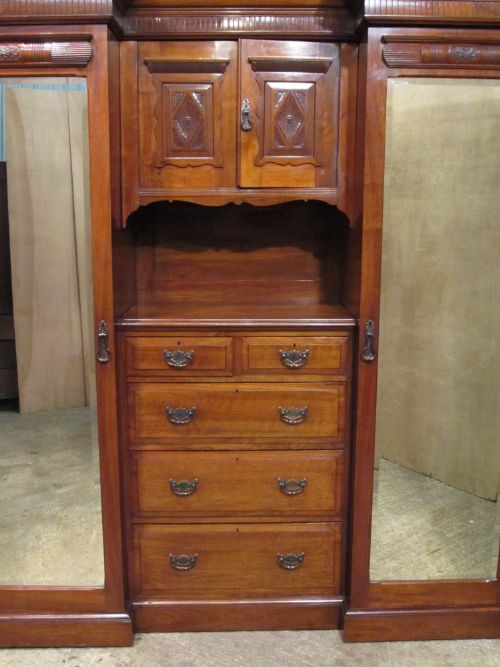 fig 1. ANTIQUE EDWARDIAN MAHOGANY SENTRY TRIPLE WARDROBE COMPACTUM.