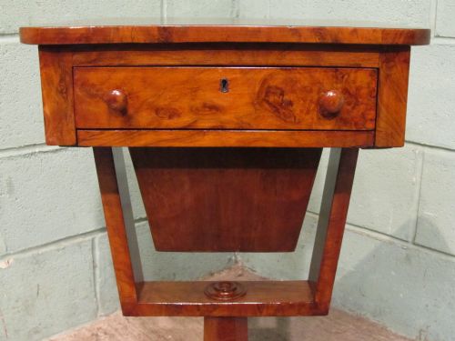 fig 1. ANTIQUE WILLIAM 1V BURR WALNUT WORK SEWING TABLE C1830