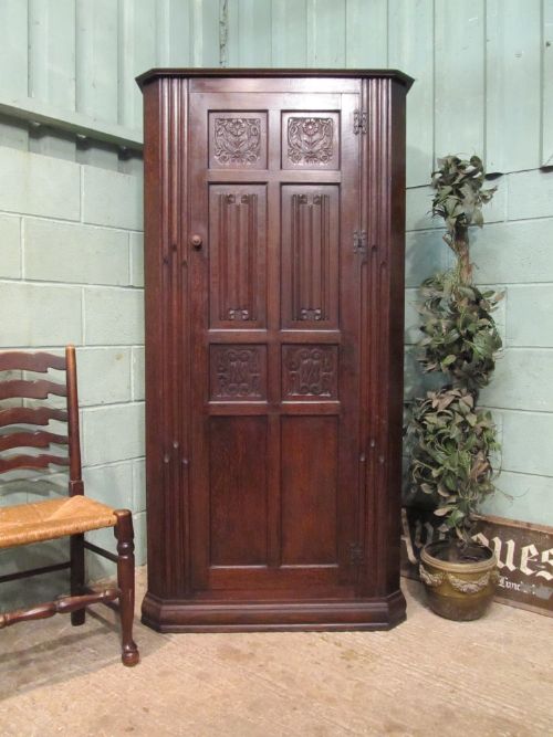 Antique Late Victorian Carved Oak Single Hall Wardrobe C1890