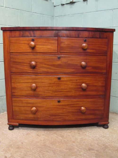 fig 1. ANTIQUE VICTORIAN MAHOGANY BOW FRONT CHEST OF DRAWERS C1880