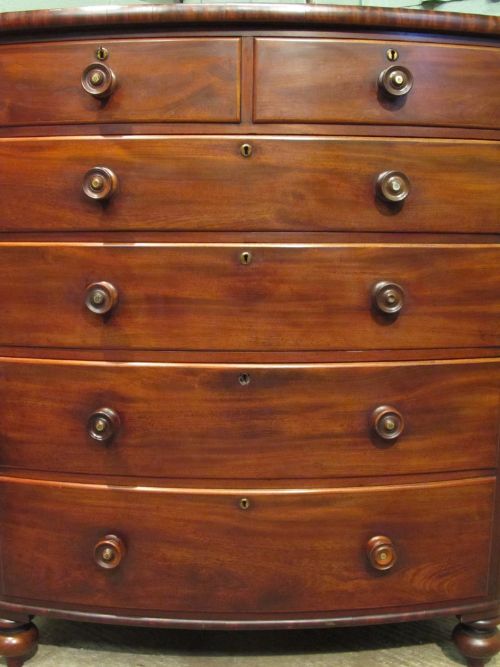 fig 1. ANTIQUE VICTORIAN MAHOGANY BOW FRONT CHEST OF DRAWERS C1880