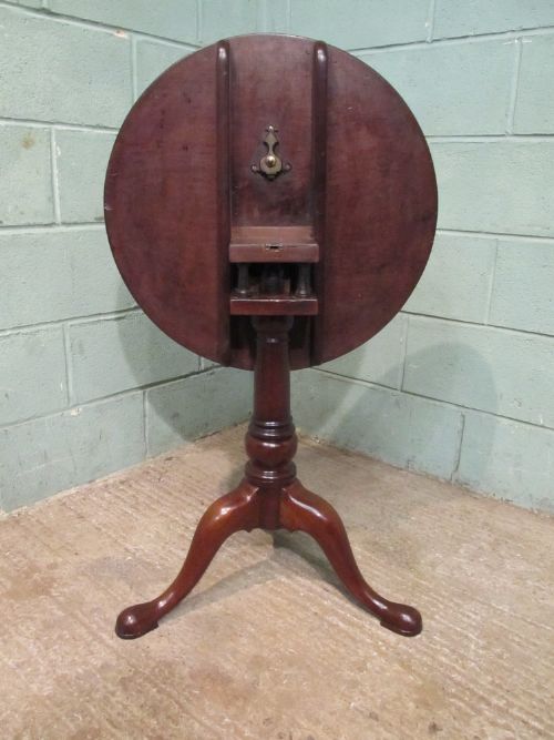fig 2. ANTIQUE GEORGIAN PLUM PUDDING MAHOGANY TILT TOP BIRD CAGE TABLE C1780