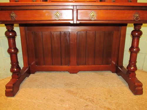 fig 1. ANTIQUE VICTORIAN SCOTTISH ARTS & CRAFTS MAHOGANY DRESSING TABLE C1890