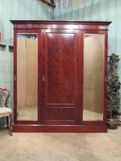 
Antique Edwardian Mahogany Triple Wardrobe Compactum C1900