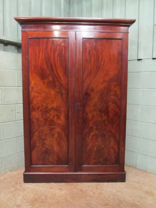 fig 1. ANTIQUE VICTORIAN FLAMED MAHOGANY DOUBLE WARDROBE COMPACTUM C1880