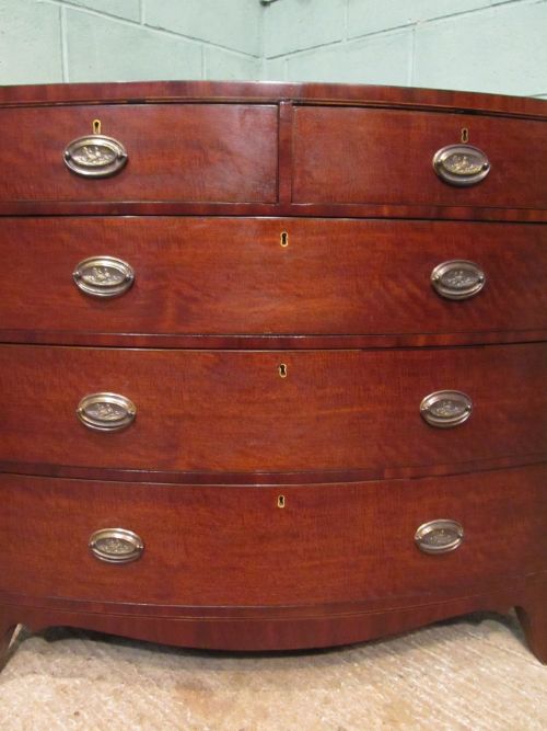 fig 1. ANTIQUE GEORGIAN REGENCY MAHOGANY BOW FRONT CHEST OF DRAWERS C1820