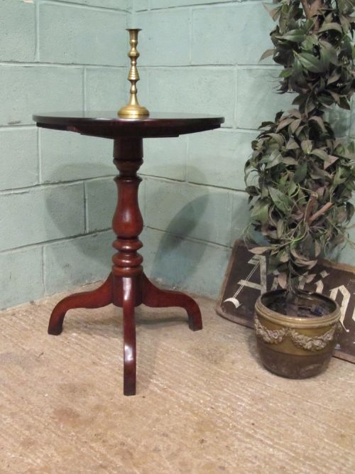 fig 1. ANTIQUE REGENCY MAHOGANY TILT TOP TABLE C1820
