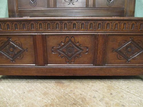 fig 2. ANTIQUE VICTORIAN CARVED OAK BOX SETTLE C1880