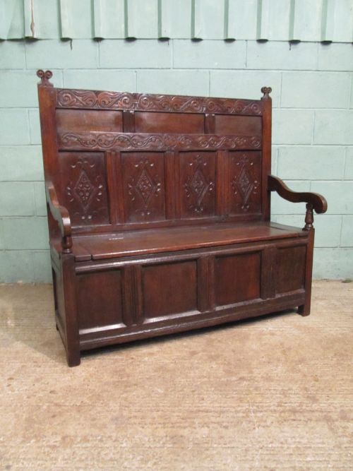 Antique 18th Century Carved Oak Box Settle C1740