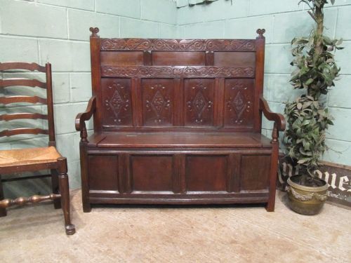 fig 1. ANTIQUE 18th CENTURY CARVED OAK BOX SETTLE C1740