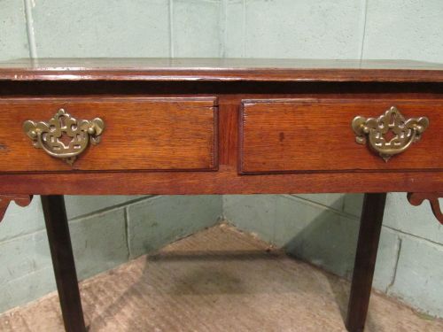 fig 1. ANTIQUE GEORGIAN OAK SIDE TABLE C1780