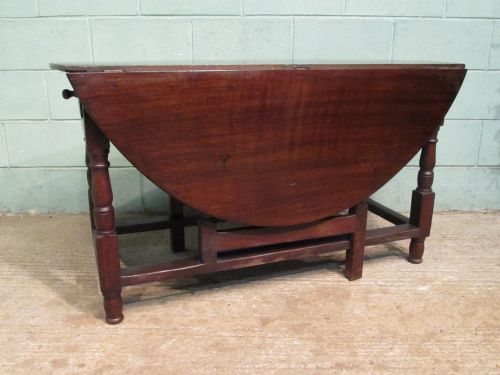 fig 1. ANTIQUE 18TH CENTURY OAK GATE LEG TABLE C1750 Seats 6 - 8