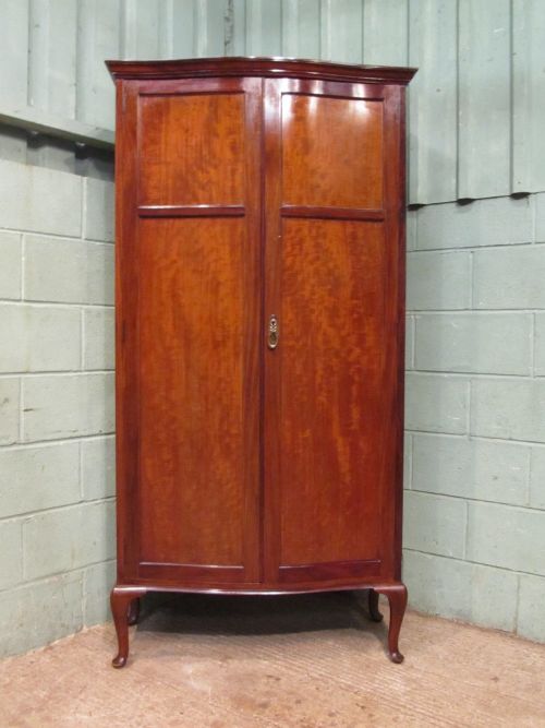 fig 1. ANTIQUE EDWARDIAN MAHOGANY SERPENTINE SHAPED HALL WARDROBE C1900