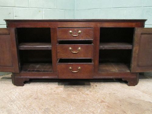 fig 2. ANTIQUE 18TH CENTURY COUNTRY OAK DRESSER BASE SIDEBOARD C1780