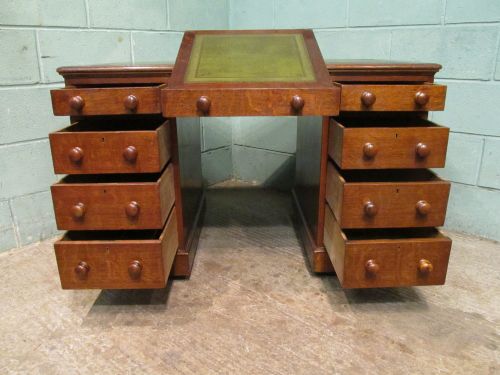 fig 1. VICTORIAN OAK TWIN PEDESTAL DESK WITH HIDDEN WRITING SLOPE C1880