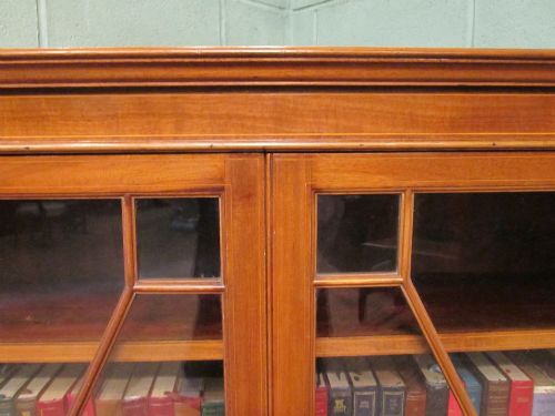 fig 1. ANTIQUE EDWARDIAN MAHOGANY ASTRAGAL GLAZED BOOKCASE C1900