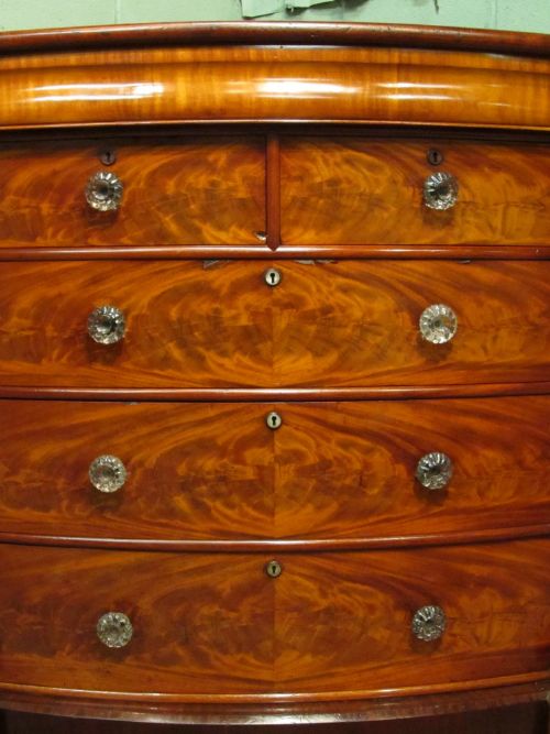 fig 2. LARGE ANTIQUE VICTORIAN MAHOGANY SCOTCH CHEST OF DRAWERS C1880