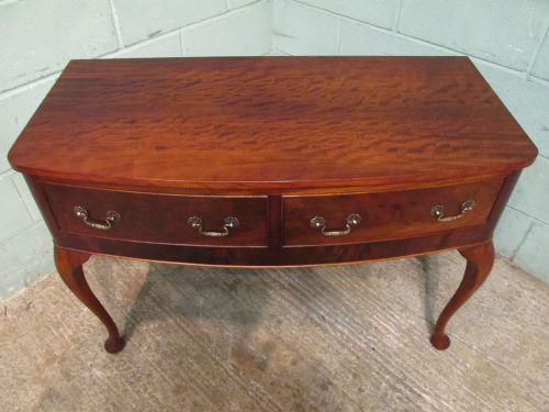 fig 1. ANTIQUE EDWARDIAN MAHOGANY BOW FRONT SIDE HALL TABLE C1900
