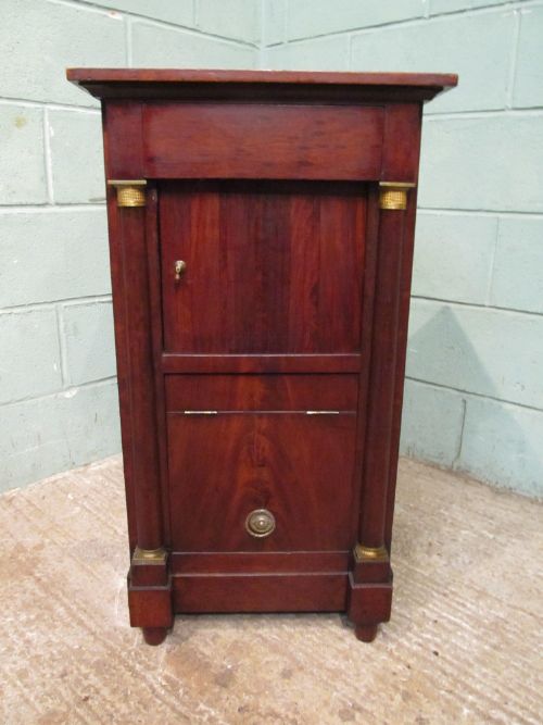 fig 1. ANTIQUE REGENCY MAHOGANY SIDE CABINET C1820